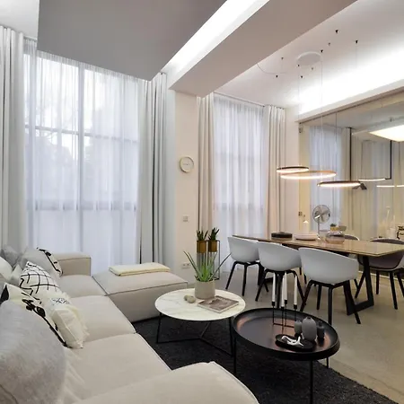 Luxury Omaruru Apartment Munich Exterior photo